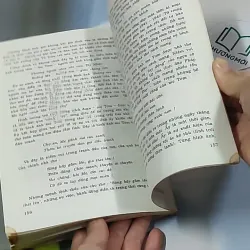 Tố Hữu - Nhà văn và tác phẩm trong nhà trường (1999) 698554