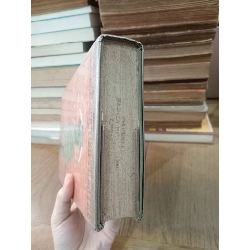 Modern Spanish theatre - Michael Benedikt, George E. Wellwarth 777164