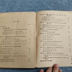 LÍ LUẬN VĂN HỌC TẬP I 689545