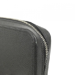 Ví Louis Vuitton Taiga Zippy XL M44275 621359