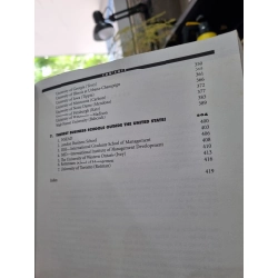 GUIDE TO THE BEST BUSINESS SCHOOLS (7th Edition) - Betsy Gruber 135570