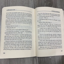 Lưỡi dao găm - Harold Robbins. 1a4.  509031