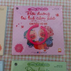 Bộ sách Mẹ Kể Con Nghe (trọn 4 bộ - 1 bộ 10 cuốn), kèm vòng, Đông A 1029315