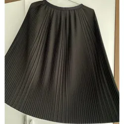 MỚI 99%****CHÂN VÁY MIDI XẾP LY MÀU ĐEN* FREESIZE* MỚI CHẤT ĐẸP* TẶNG QUÀ 0Đ