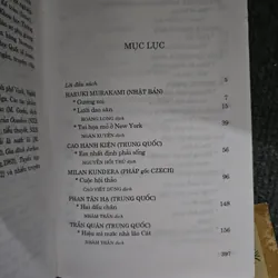 Tuyển tập truyện ngắn Đông Tây 738637