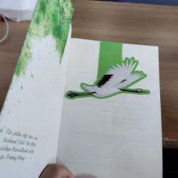 cuốn tiểu thuyết "Bầy Hạc" của tác giả Scotland Chiết Nhĩ Miêu.  997165