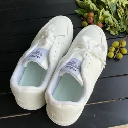 Giày Sneaker Thể Thao unisex Size 41 Cũ 674488