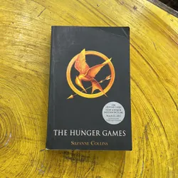 THE HUNGER GAMES- SUZANNE COLLINS