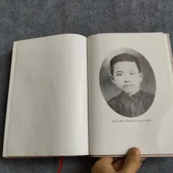 TỐ HỮU: NGƯỜI CỘNG SẢN KIÊN TRUNG, NHÀ VĂN HÓA TÀI NĂNG 572757