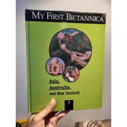 MY FIRST BRITANNICA : An Exciting reference set that brings children the world and the universe beyond 233903