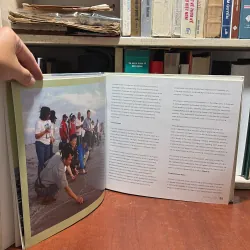 [Sách Tiếng Anh, Bìa Cứng, Khổ Lớn, In Màu] - II Tựa Sách: PERSPECTIVES 798043