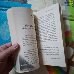 Bí mật của hạnh phúc (The 100 Simple Secrets of Happy People)  936251