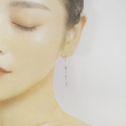 K18WG Sapphire Bông tai 0.92CT - Hàng hiệu Chính hãng 870666