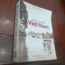 NON NƯỚC VIỆT NAM