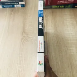 NHẬP MÔN TƯ DUY THIẾT KẾ BỐ CỤC VÀ TYPOGRAPHY  1027926