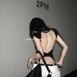 Áo kiểu khoét lưng 