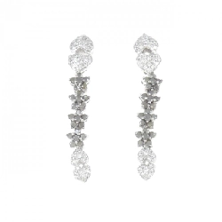 K18WG Bông tai kim cương hình trái tim và hoa - Hàng hiệu Chính hãng