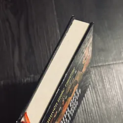 Mảnh đất lắm người nhiều ma (bìa cứng) 603834