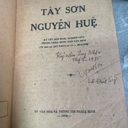 Tây Sơn Nguyễn Huệ (kỷ yếu hội nghị nghiên cứu phong trào nông dân Tây Sơn) 274024