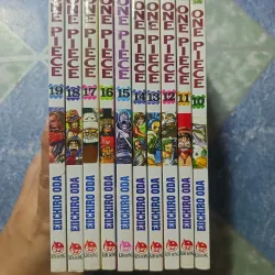 Combo One Piece 109 tập + One Piece Lucky 77 1006779