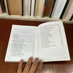 [20K Hoặc Free] - II Sách Lịch Sử: Vua Chúa Việt Nam Qua Các Triều Đại - Trương Đình Tín 565032
