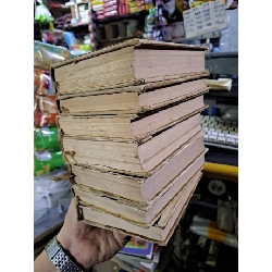 Maxim Gorky Tập 1,2,3,5,7,8,9 Tiếng anh mới 80% bìa cứng ố DANH NHÂN HCM1709 923647