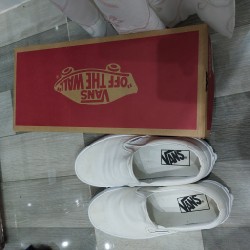 Giày Vans Slip On Canvas (size 37)