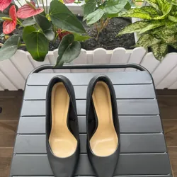 Giày cao gót màu đen 562206