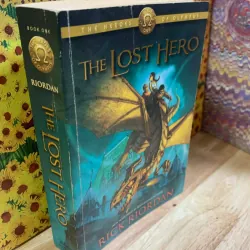 The Lost Hero - Rick Riordan 928038