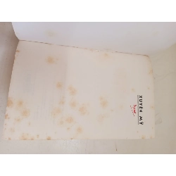 [Phiên Chợ Sách Cũ] Xuyên Mỹ - Bất Hạnh Là Một Tài Sản (2014) - Phan Việt S2610 698492