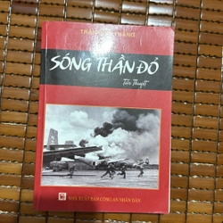 Sóng thần đỏ - Trần Đình Thắng