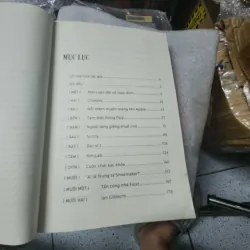 Máu bẩn John Careyrou 1001397