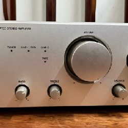 Amply Onkyo A909 còn rất mới nội địa nhật chạy điện 110