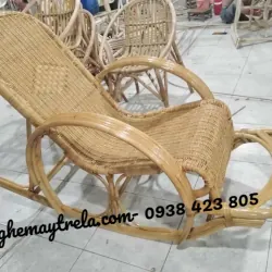 Ghế bập bênh thư giãn đan kín mây tre