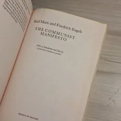 Karl Marx and Friedrich Engels - The Communist Manifesto 1010137