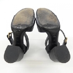 Giày sandal dòng Rockit của Louis Vuitton - Hàng hiệu Authentic 829431