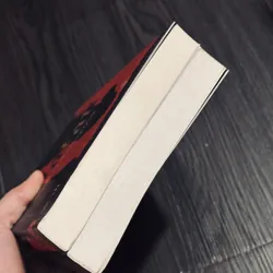 Combo 2c Tác giả đoạt giải Nobel Văn học 2025 689614