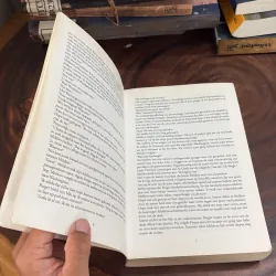 II Sách Ngoại Văn (Tiếng Hà Lan): In Het Geheim - David Baldacci 1040987