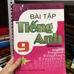 8 cuốn học ôn luyện cấp 2, văn và anh 751132