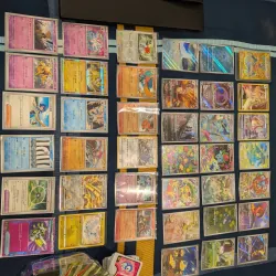 Thẻ bài Pokemon TCG và hộp thiếc như hình 785189