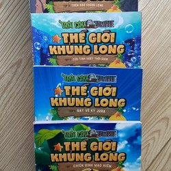 TRUYỆN TRANH TRÁI CÂY ĐẠI CHIẾN ZOMBIE  - TẬP 4 - THẾ GIỚI KHỦNG LONG - NHƯ MỚI 162880