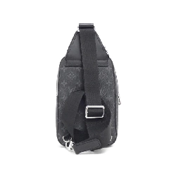 Túi đeo chéo Louis Vuitton Monogram Eclipse Avenue PM M47137 - Hàng hiệu Authentic 806050