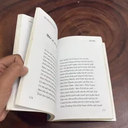 II Thơ: Vân Lãng Mạn Thuyền - Bá Thiệu - 2006 1022449