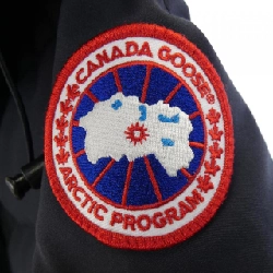 Áo khoác lông vũ MACKENZIE của CANADA GOOSE 2302JL - Hàng hiệu Authentic 814879