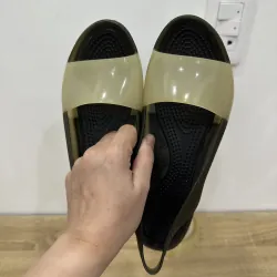 Giày crocs 2hand size w6-36/37 độ mới cao hình chụp thật 989531