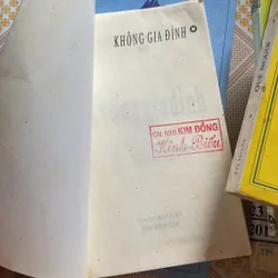 Không gia đình  592891