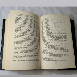 Crime fic/Thriller /Psychological/Detective - THE WIRE IN THE BLOOD, Val McDermid khổ lớn 749011