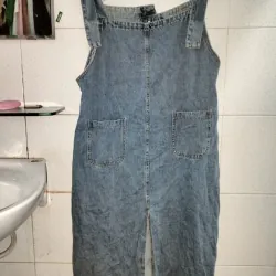 Váy yếm size L rộng chưa mặc lần nào freeship 1025728