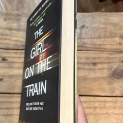 The Girl on the Train - Paula Hawkins 729012