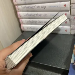 (sách dành cho trẻ em) - Những chuyện kỳ bí cho bầy cáo non - Christian Mckay Heidicker 990168